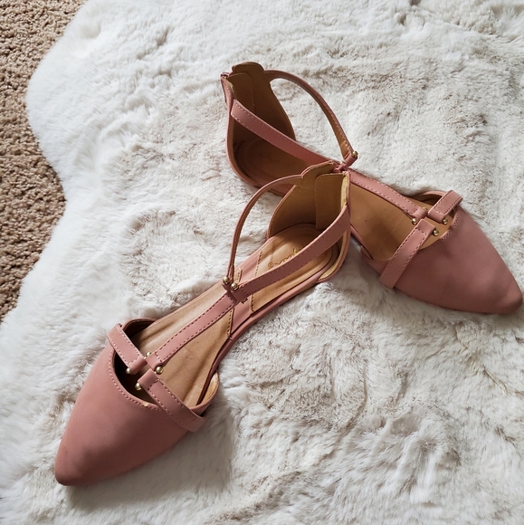 SIZE 7 Stylish Pink Flats - Picture 2 of 2